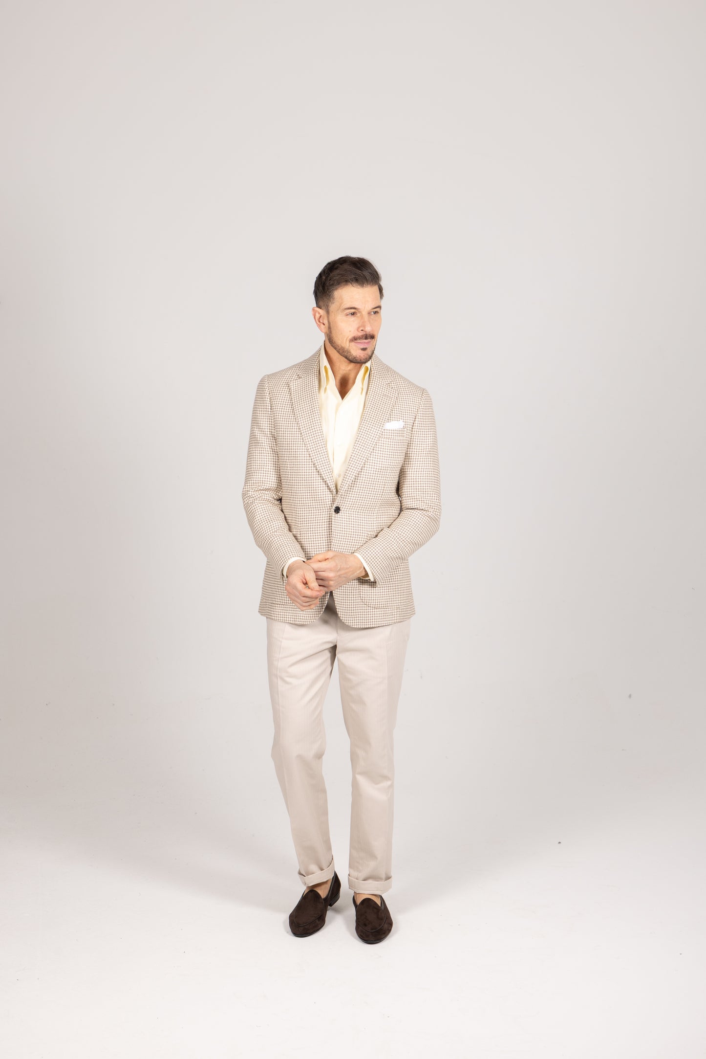 
                  
                    Single Breasted Notch Jacket in Cream Houndstooth
                  
                