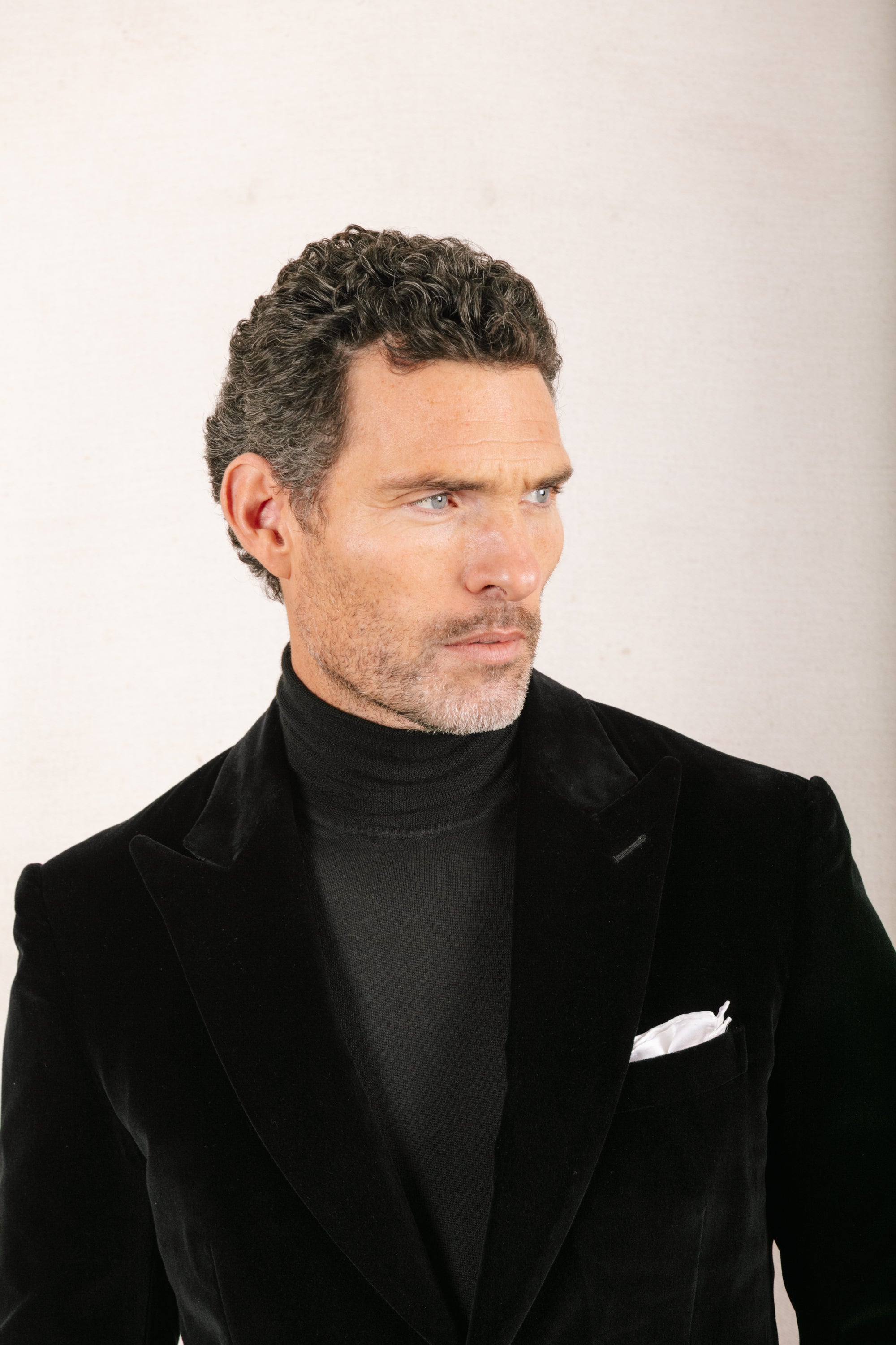 Peak Lapel Jacket in Black Velvet – Cad & The Dandy Savile Row
