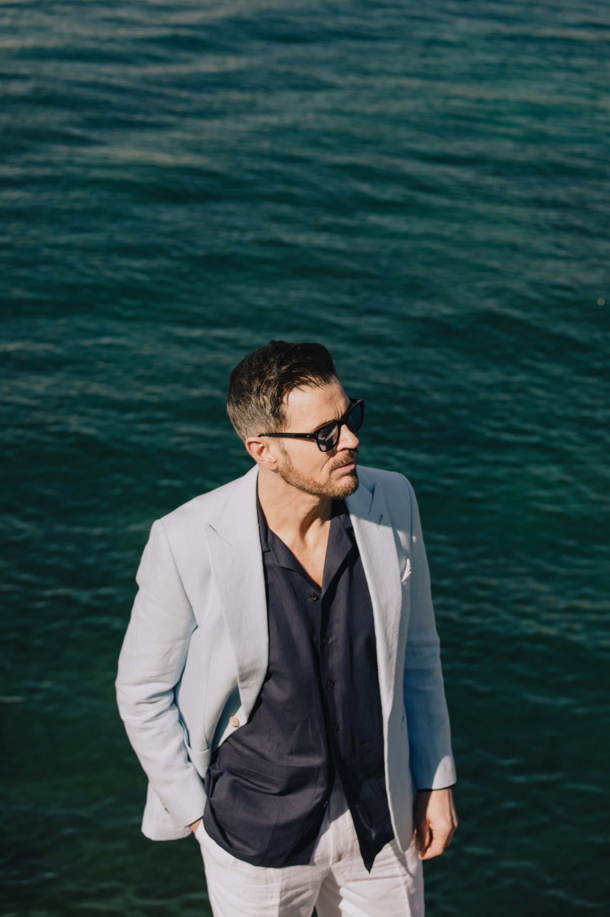 Single Breasted Peak Lapel Jacket in Sky Blue Linen – Cad & The Single Breasted Peak Lapel Jacket in Sky Blue Linen – Cad & The