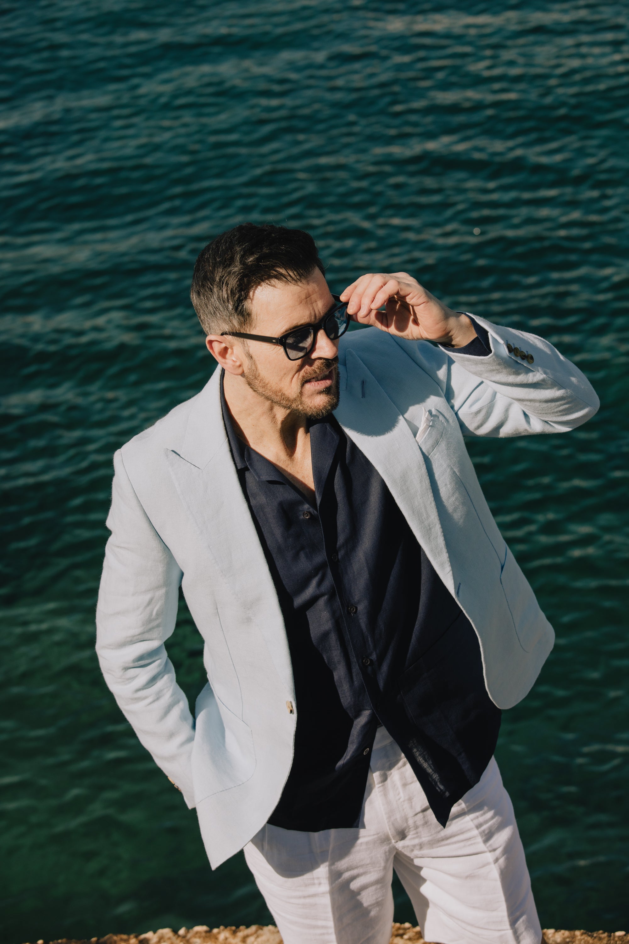 Single Breasted Peak Lapel Jacket in Sky Blue Linen – Cad & The