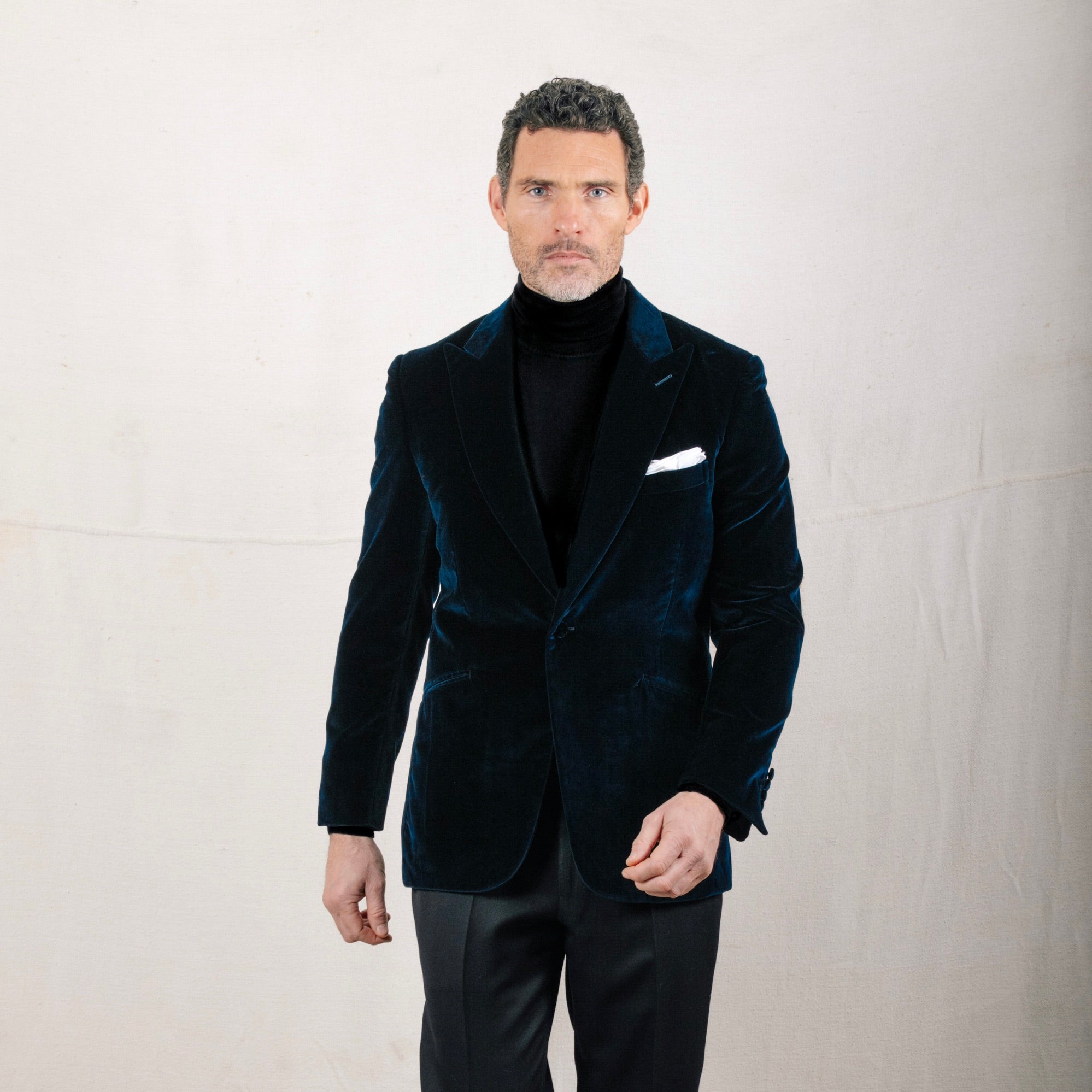 Peak Lapel Jacket in Midnight Blue Velvet – Cad & The Dandy Savile Row