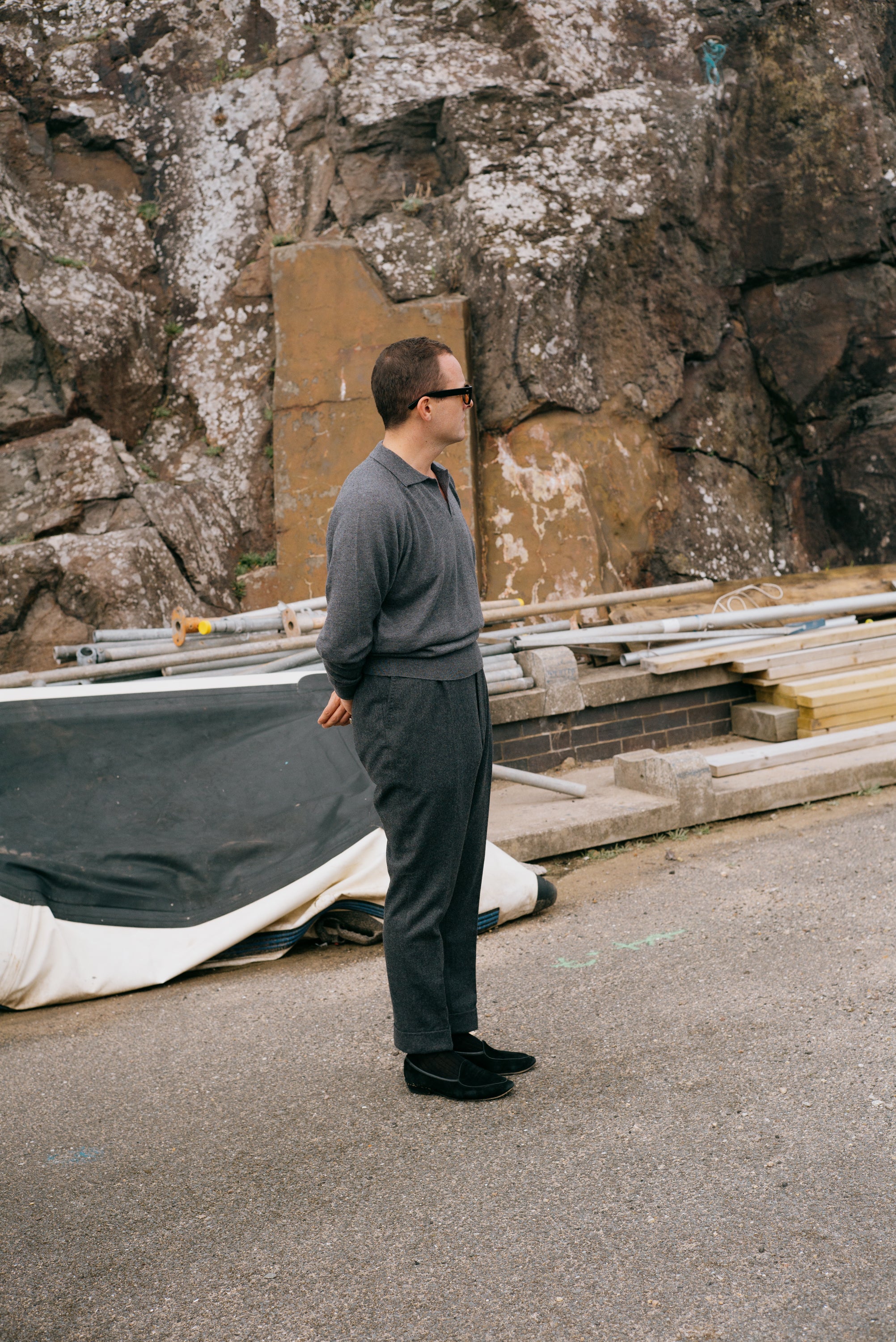 Pleat Front Trouser in Charcoal Grey Flannel – Cad & The Dandy