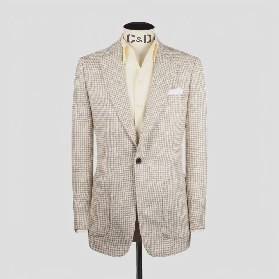 
                  
                    Load and play video in Gallery viewer, Single Breasted Notch Jacket in Cream Houndstooth
                  
                